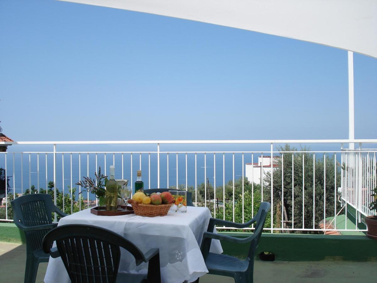 Olindo Apartment E Cristina Apartments Vico Equense Zewnętrze zdjęcie